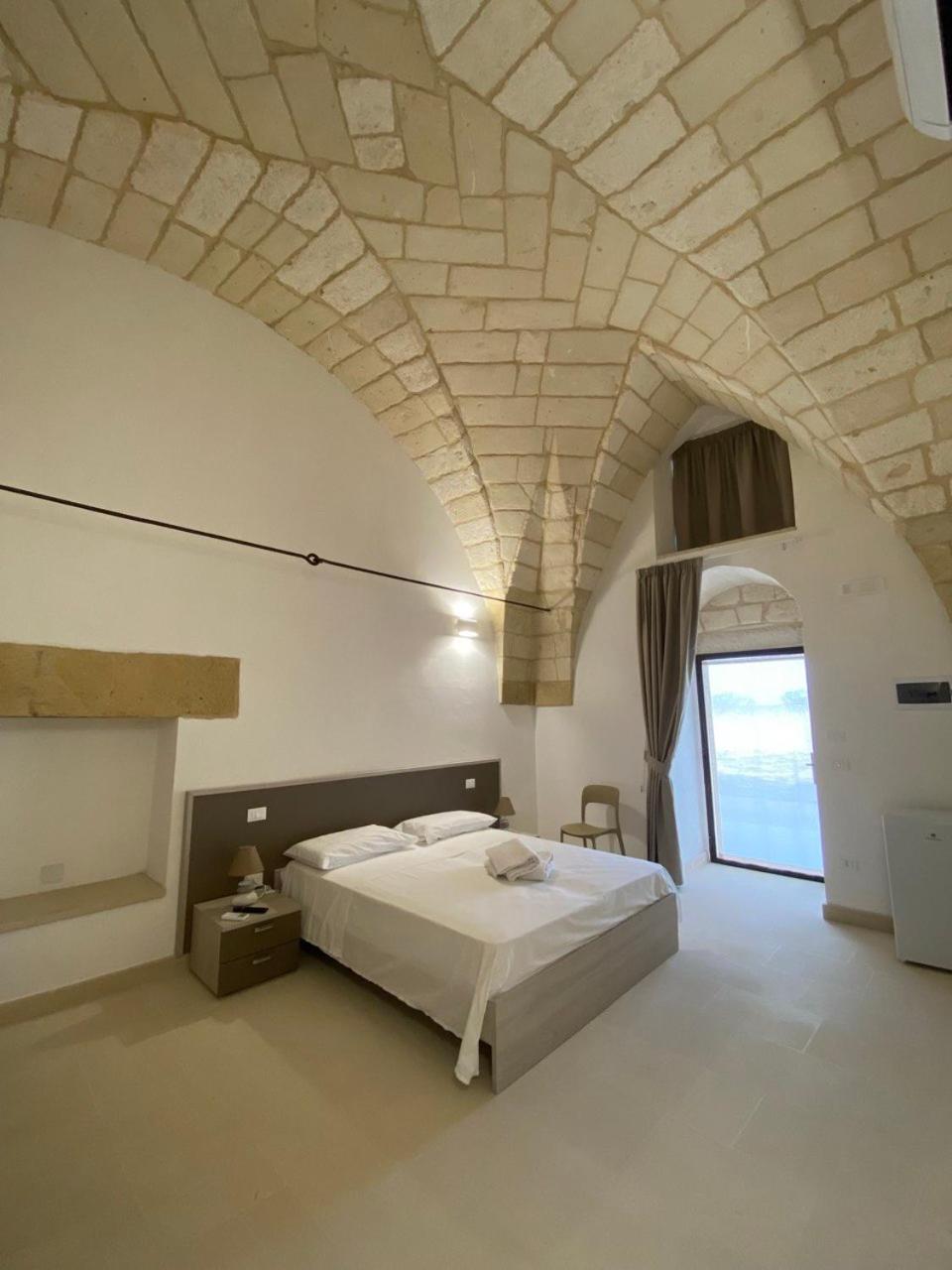 Agriturismo Masseria Sbotta Сант'Андреа Екстер'єр фото